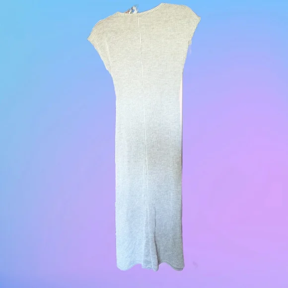 CAUTION TO THE WIND - Picture 3 of 5